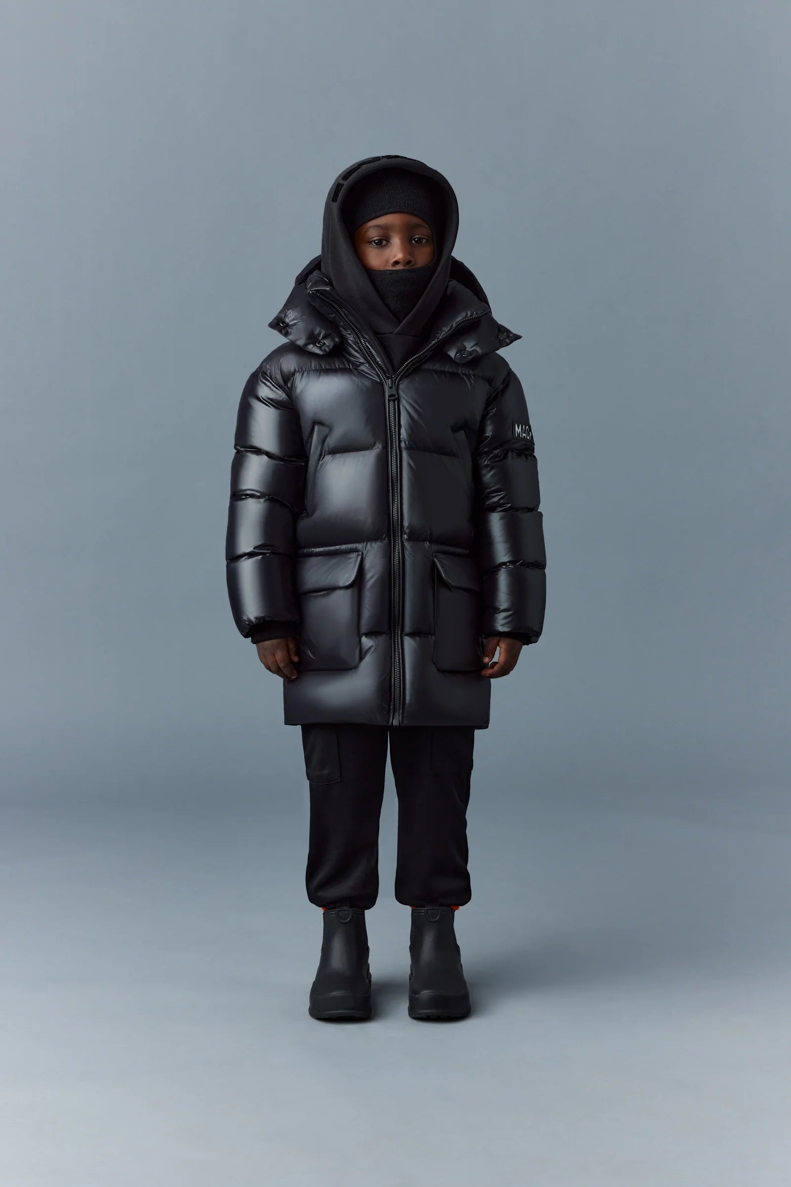 Kennie-Lus Lustrous light down parka with hood for kids 