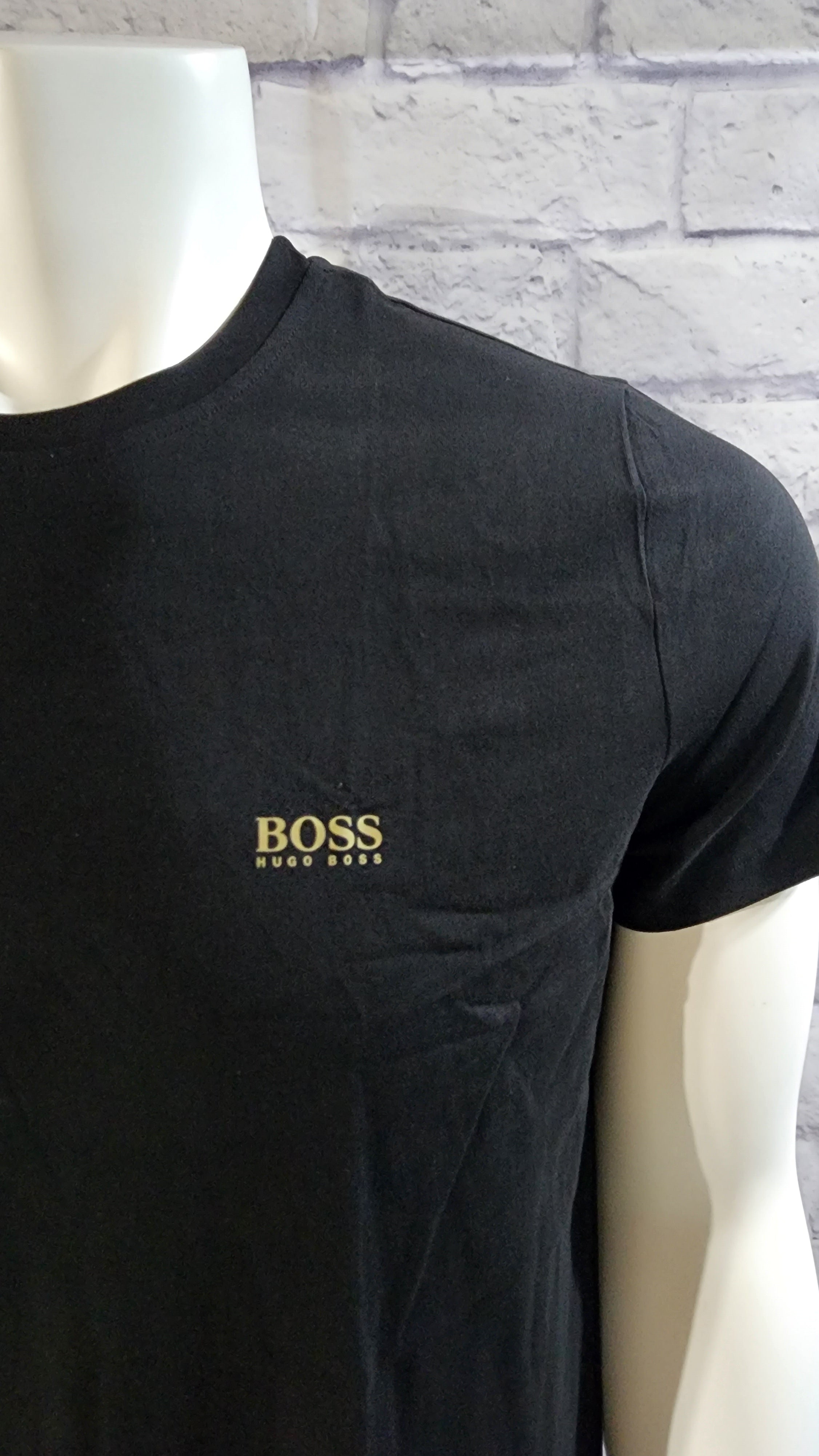 Hugo Boss: Basic T-Shirt (Black with Gold Logo)