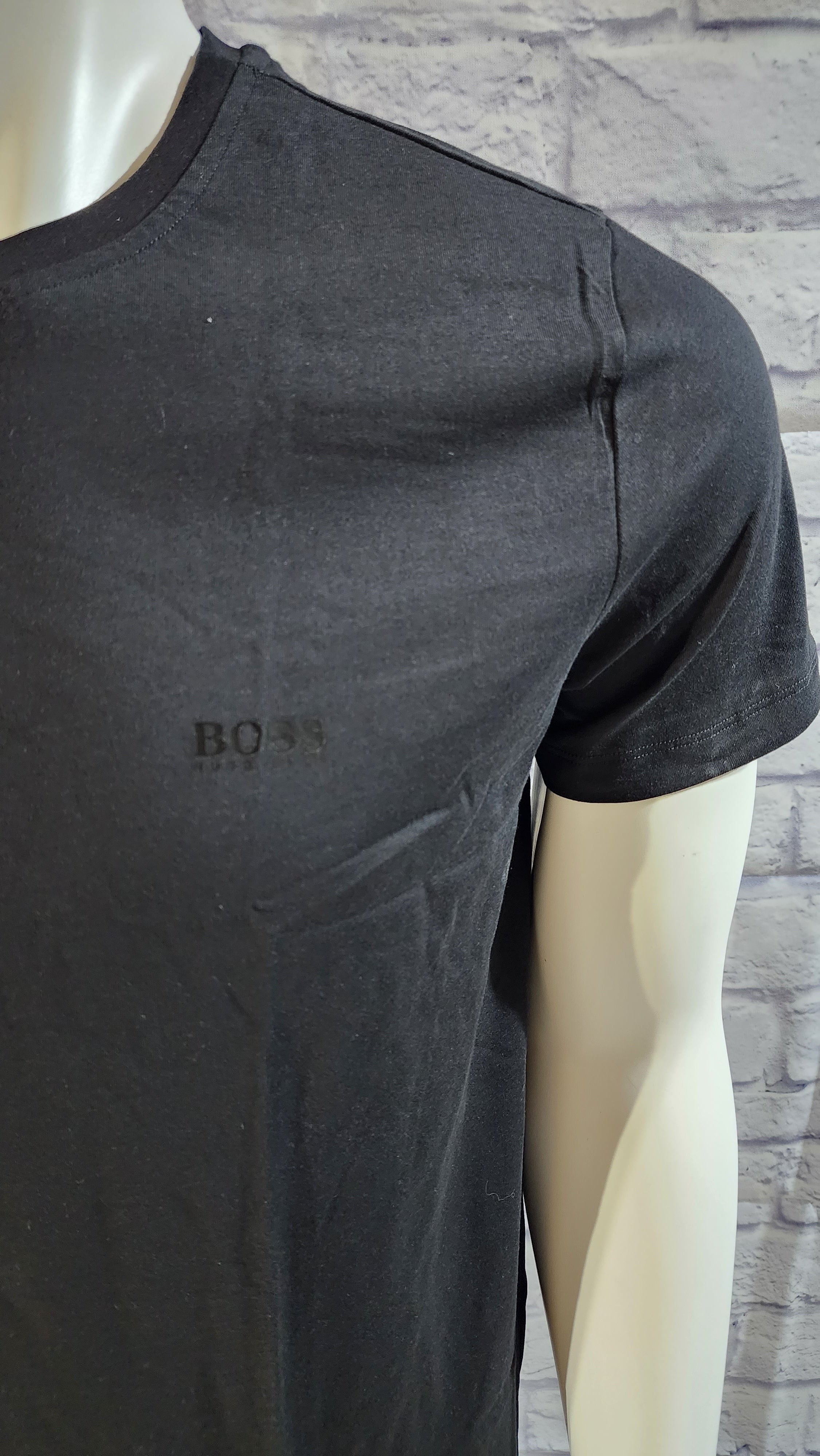 Hugo Boss: Basic T-Shirt (Black with Black Logo)